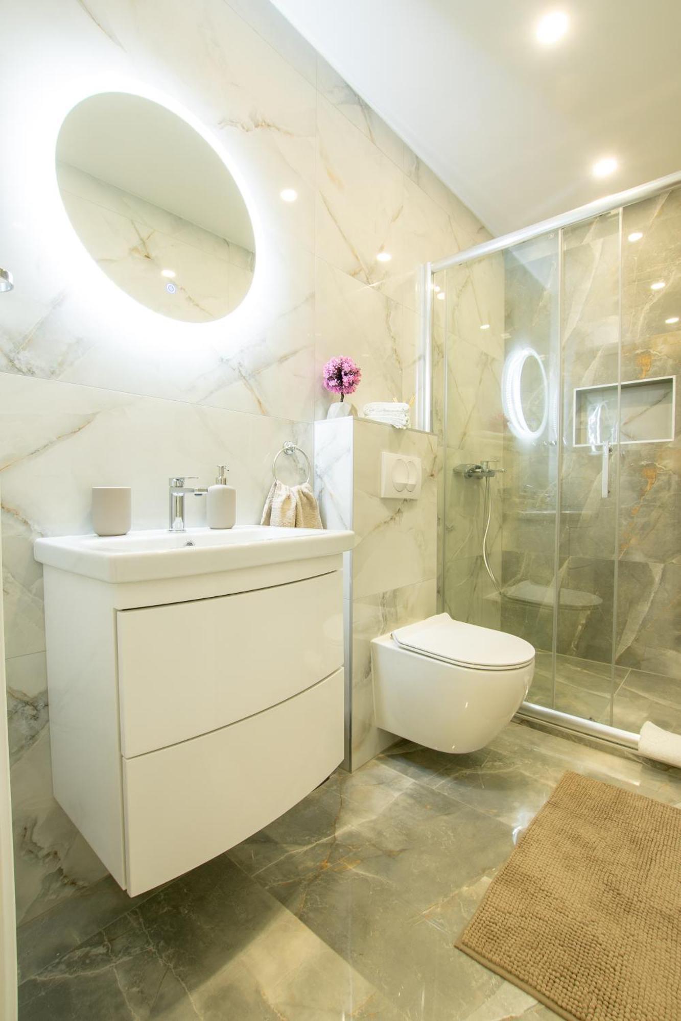 Apartman Valentina - Self Check In And Check Out Otočac المظهر الخارجي الصورة
